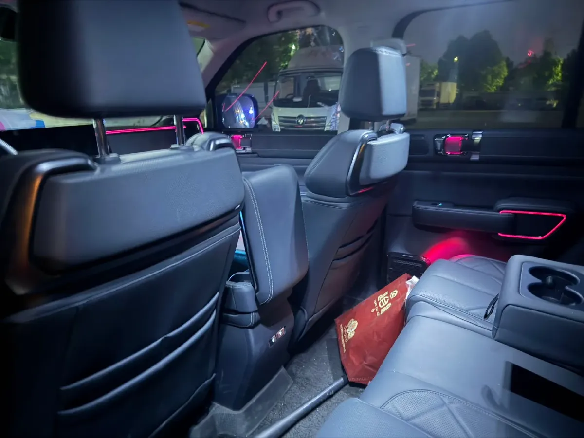 2023 FangChengBao Bao 5 1.5T 194HP L4 E-CVT PHEV 31.8KWH,autocango,china used car exporter,china ev exporter,chinese used car exporter,chinese used ev exporter