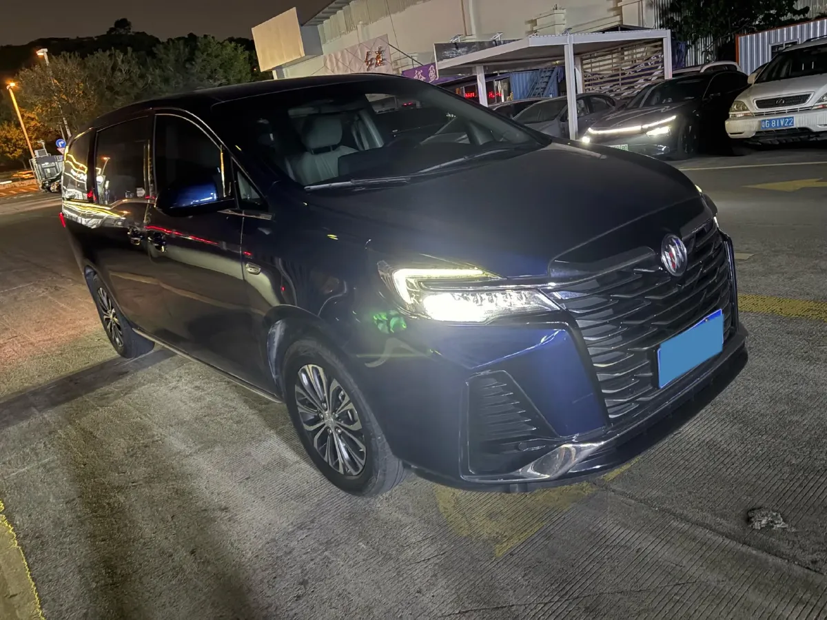 2023 Buick GL8 2.0T 237HP L4 9AT,autocango,china used car exporter,china ev exporter,chinese used car exporter,chinese used ev exporter