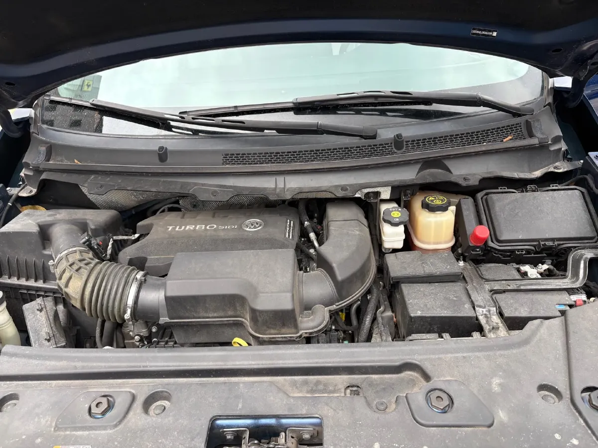 2023 Buick GL8 2.0T 237HP L4 9AT,autocango,china used car exporter,china ev exporter,chinese used car exporter,chinese used ev exporter