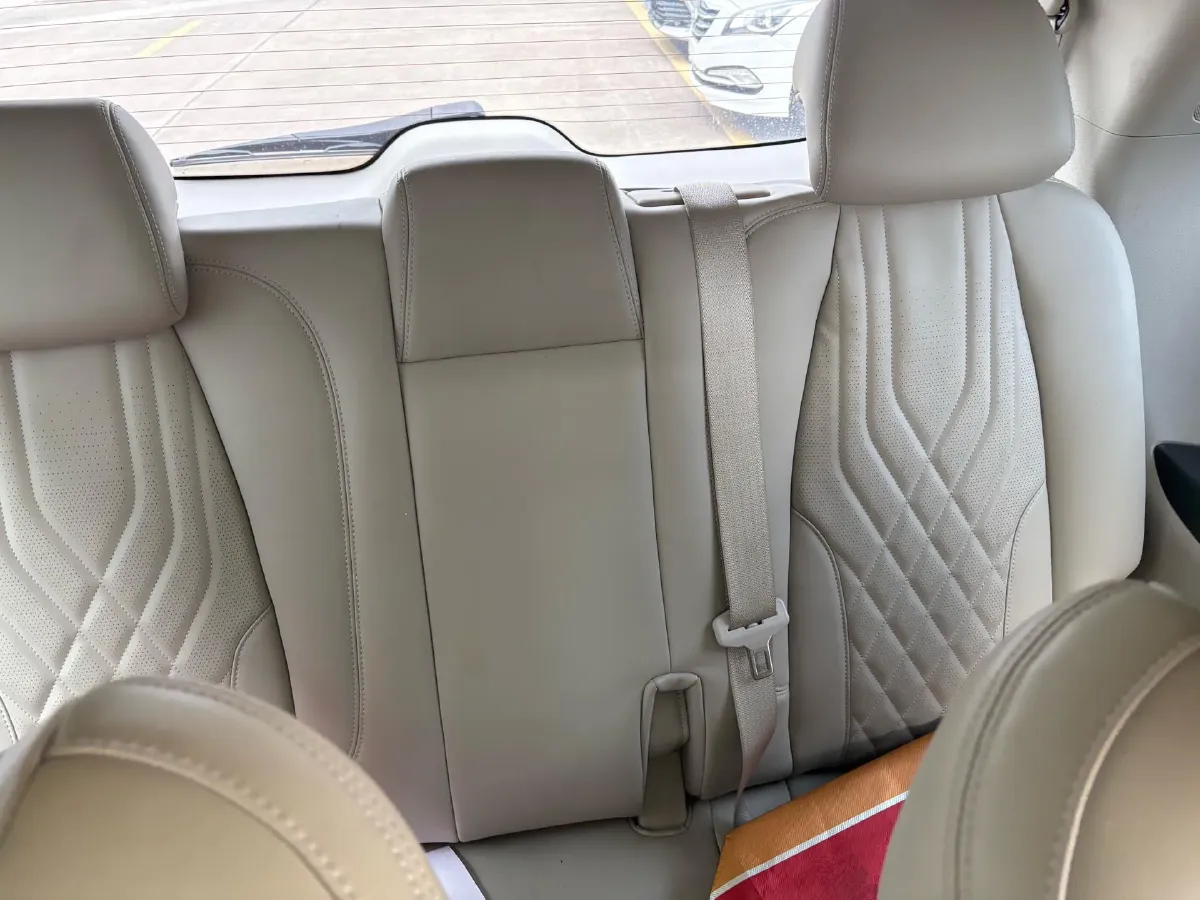 2023 Buick GL8 2.0T 237HP L4 9AT,autocango,china used car exporter,china ev exporter,chinese used car exporter,chinese used ev exporter