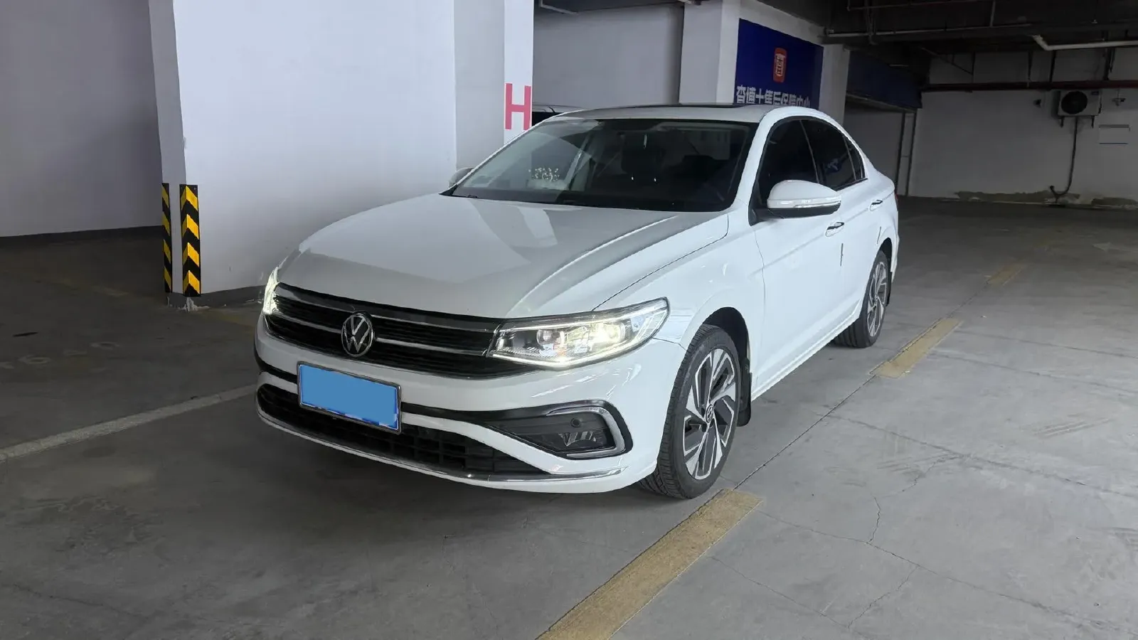 2023 Volkswagen Bora 1.2T 116HP L4 7DCT,autocango,china used car exporter,china ev exporter,chinese used car exporter,chinese used ev exporter