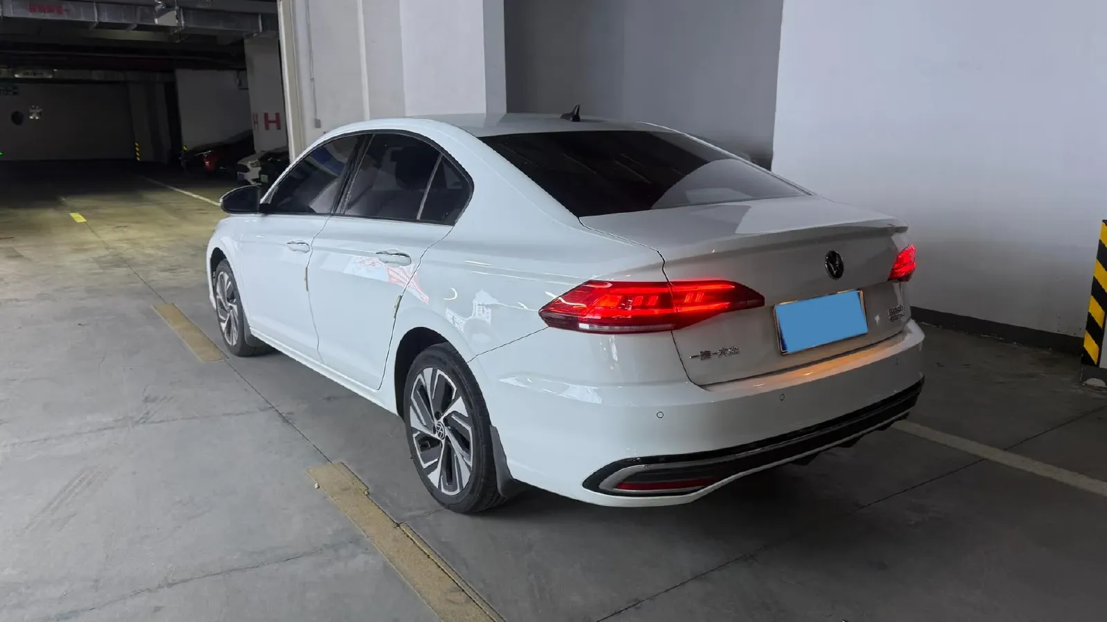 2023 Volkswagen Bora 1.2T 116HP L4 7DCT,autocango,china used car exporter,china ev exporter,chinese used car exporter,chinese used ev exporter