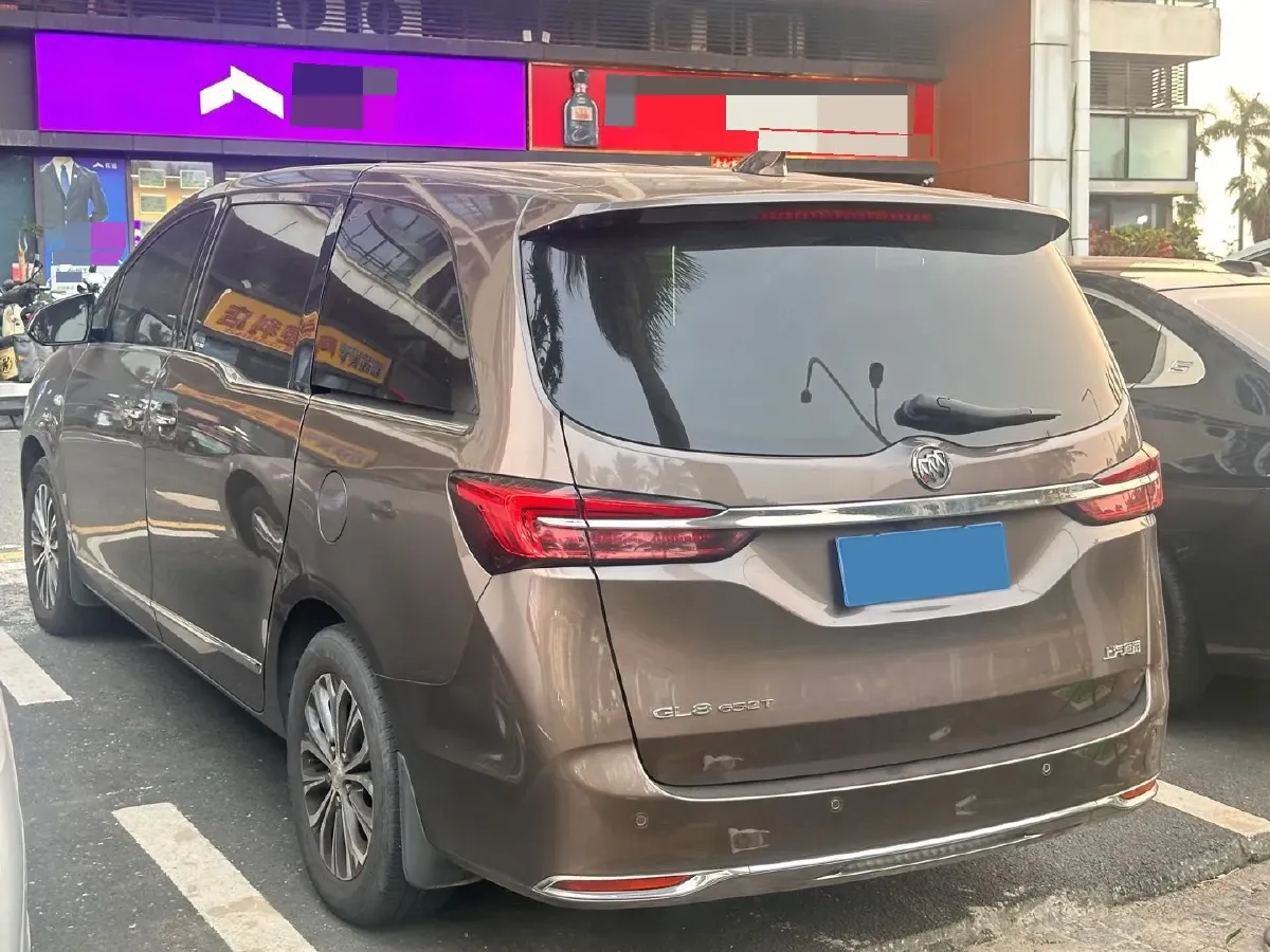 2021 Buick GL8 2.0T 237HP L4 9AT,autocango,china used car exporter,china ev exporter,chinese used car exporter,chinese used ev exporter