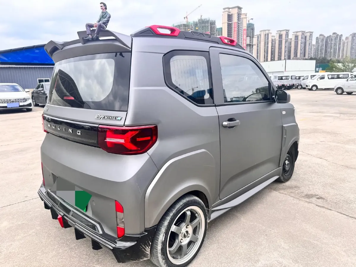 2022 WuLing HongGuang MINI EV BEV 26.5KWH,autocango,china used car exporter,china ev exporter,chinese used car exporter,chinese used ev exporter