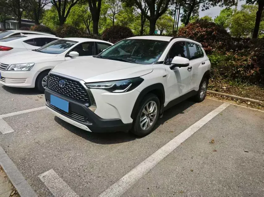 2023 Toyota Corolla Cross 2.0L 152HP L4 E-CVT Hybrid,autocango,china used car exporter,china ev exporter,chinese used car exporter,chinese used ev exporter