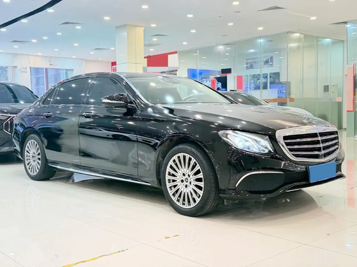 2020 Mercedes-Benz E Class 2.0T 258HP L4 9AT,autocango,china used car exporter,china ev exporter,chinese used car exporter,chinese used ev exporter