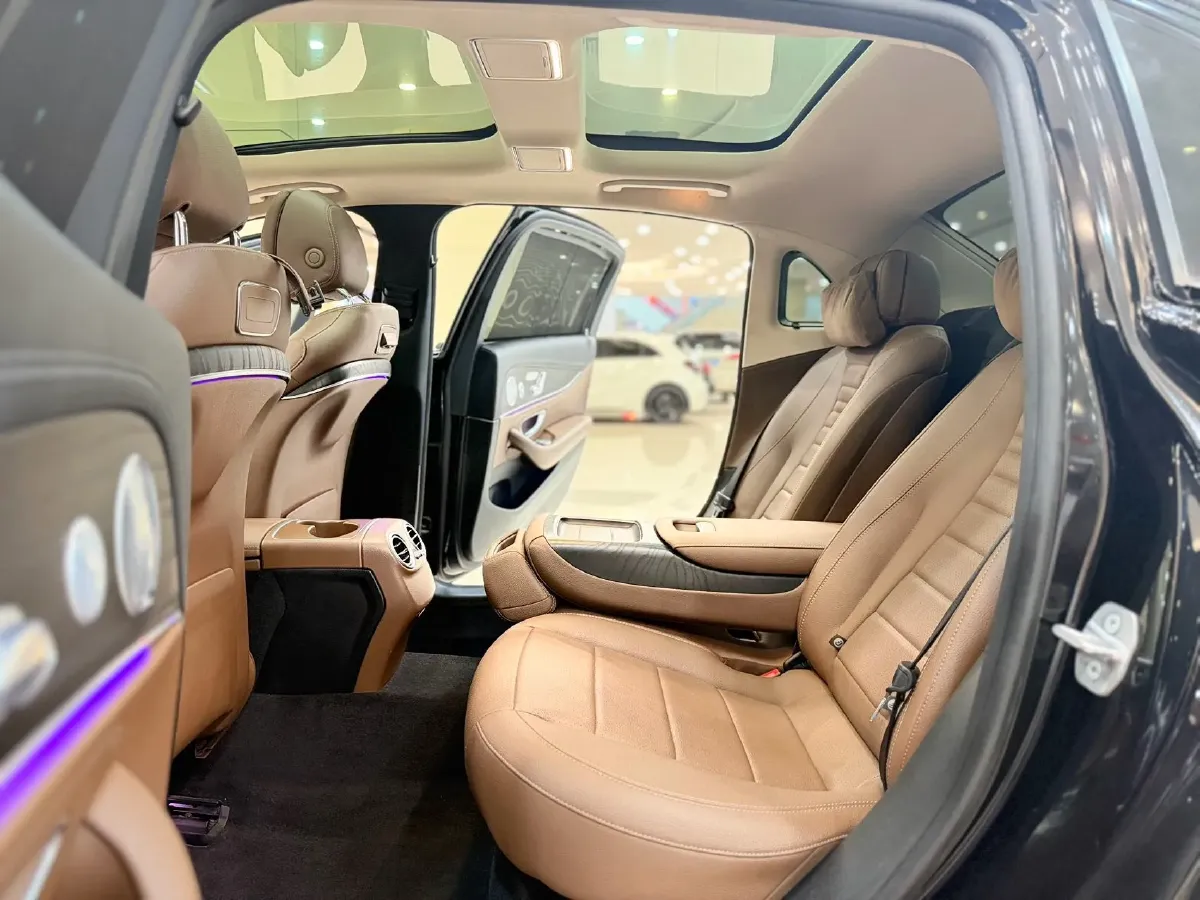 2020 Mercedes-Benz E Class 2.0T 258HP L4 9AT,autocango,china used car exporter,china ev exporter,chinese used car exporter,chinese used ev exporter