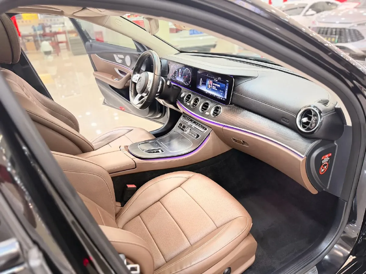 2020 Mercedes-Benz E Class 2.0T 258HP L4 9AT,autocango,china used car exporter,china ev exporter,chinese used car exporter,chinese used ev exporter