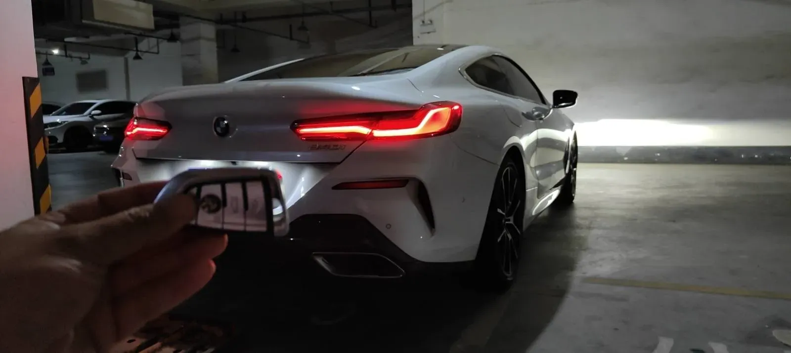 2019 BMW 8 Series 3.0T 340HP L6 8AT,autocango,china used car exporter,china ev exporter,chinese used car exporter,chinese used ev exporter