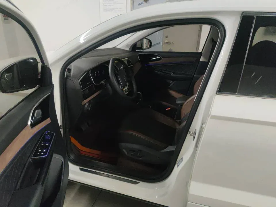 2024 Jetta VS7 1.4T 150HP L4 6AT,autocango,china used car exporter,china ev exporter,chinese used car exporter,chinese used ev exporter