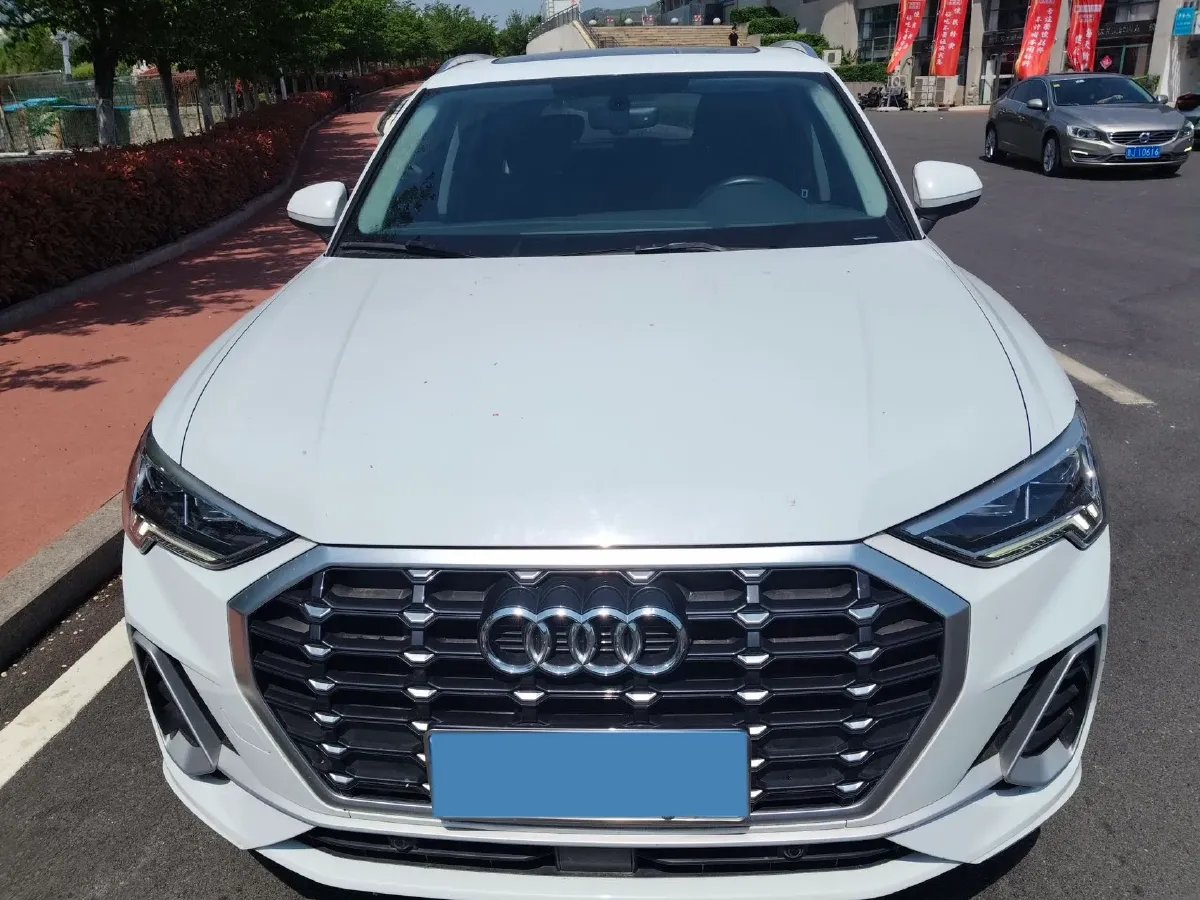 2021 Audi Q3 1.4T 150HP L4 7DCT,autocango,china used car exporter,china ev exporter,chinese used car exporter,chinese used ev exporter