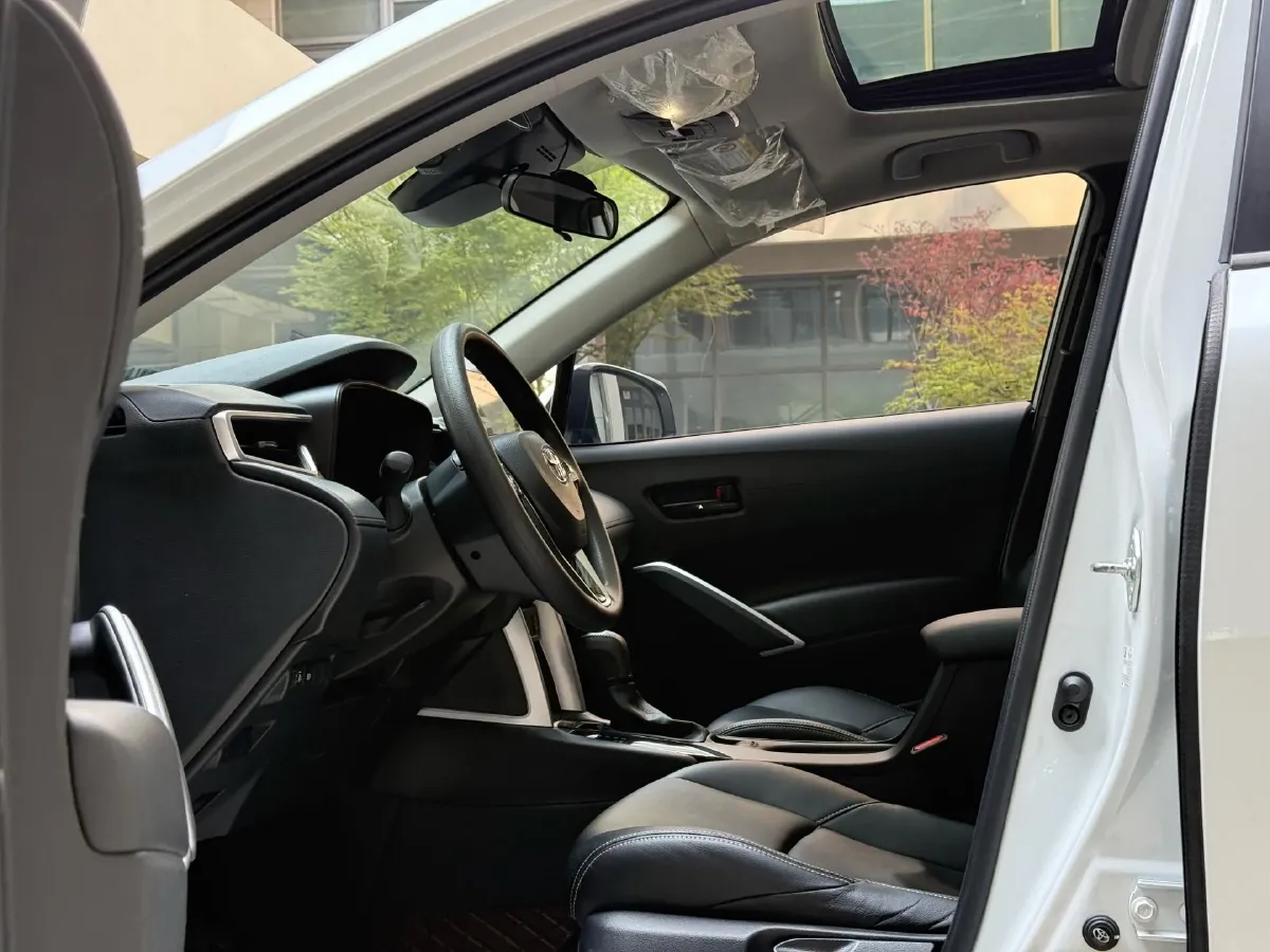 2023 Toyota Frontlander 2.0L 171HP L4 CVT,autocango,china used car exporter,china ev exporter,chinese used car exporter,chinese used ev exporter