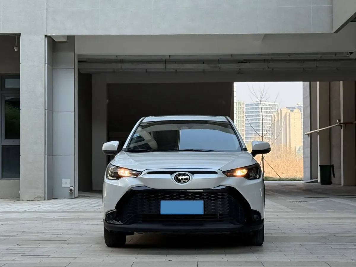 2023 Toyota Frontlander 2.0L 171HP L4 CVT,autocango,china used car exporter,china ev exporter,chinese used car exporter,chinese used ev exporter