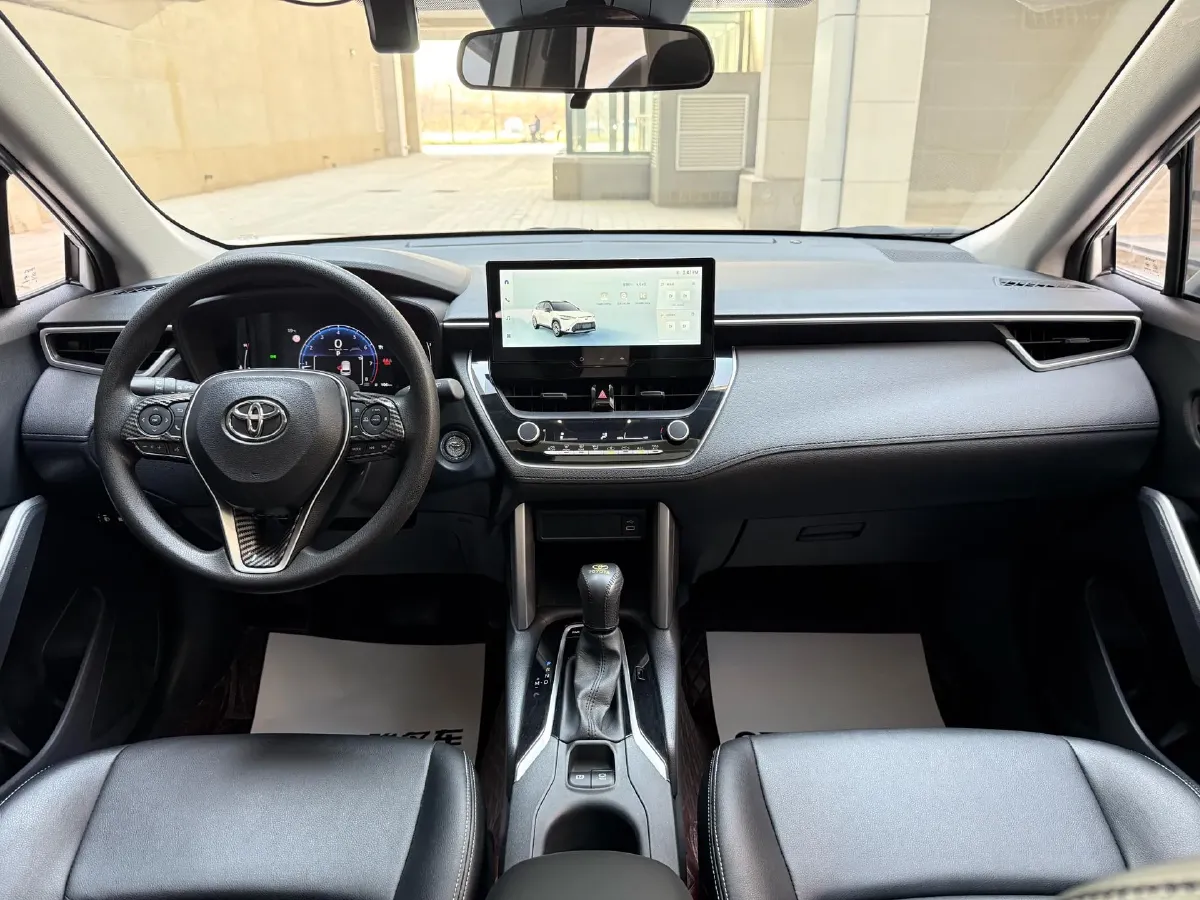 2023 Toyota Frontlander 2.0L 171HP L4 CVT,autocango,china used car exporter,china ev exporter,chinese used car exporter,chinese used ev exporter