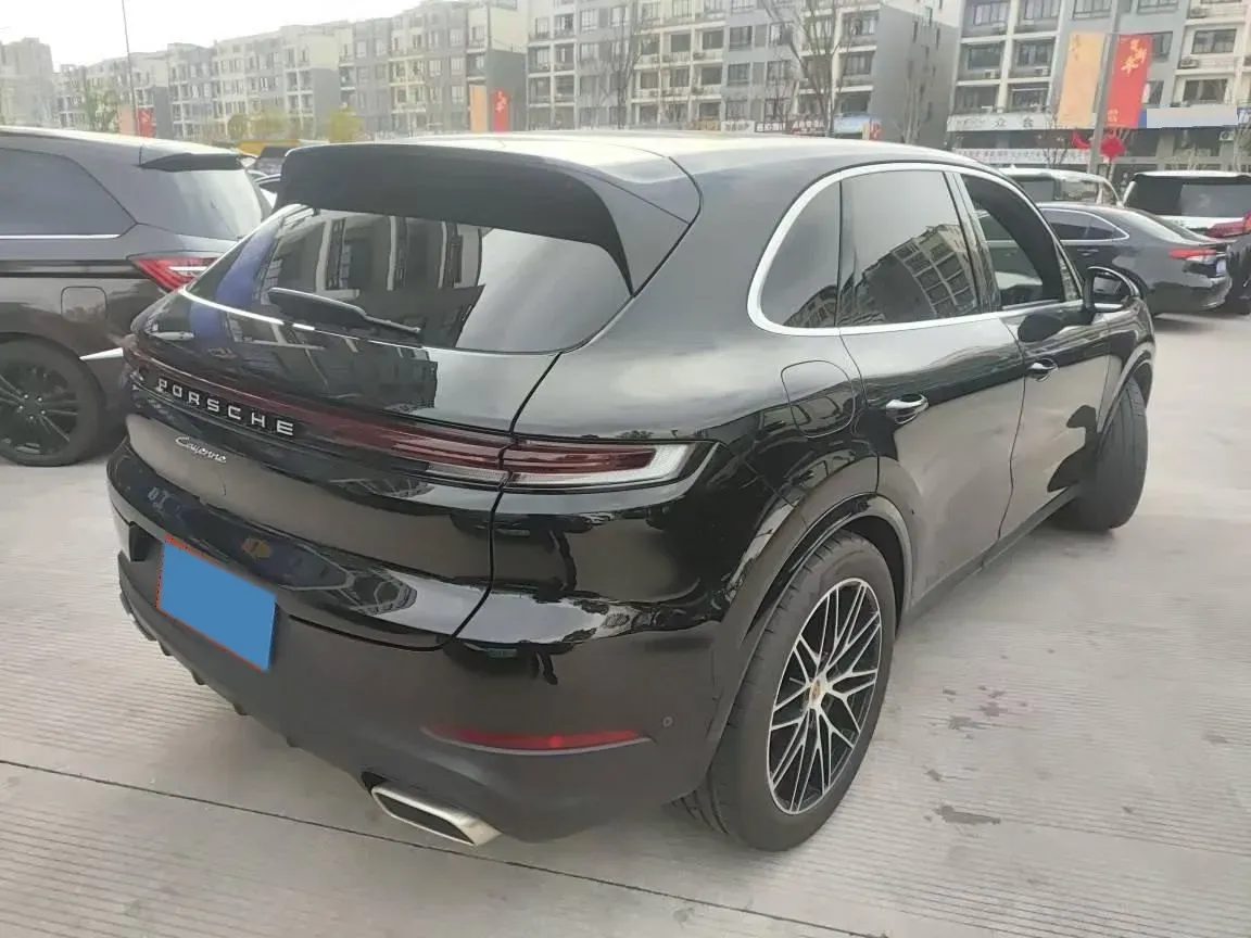 2025 Porsche Cayenne 3.0T 354HP V6 8AT,autocango,china used car exporter,china ev exporter,chinese used car exporter,chinese used ev exporter