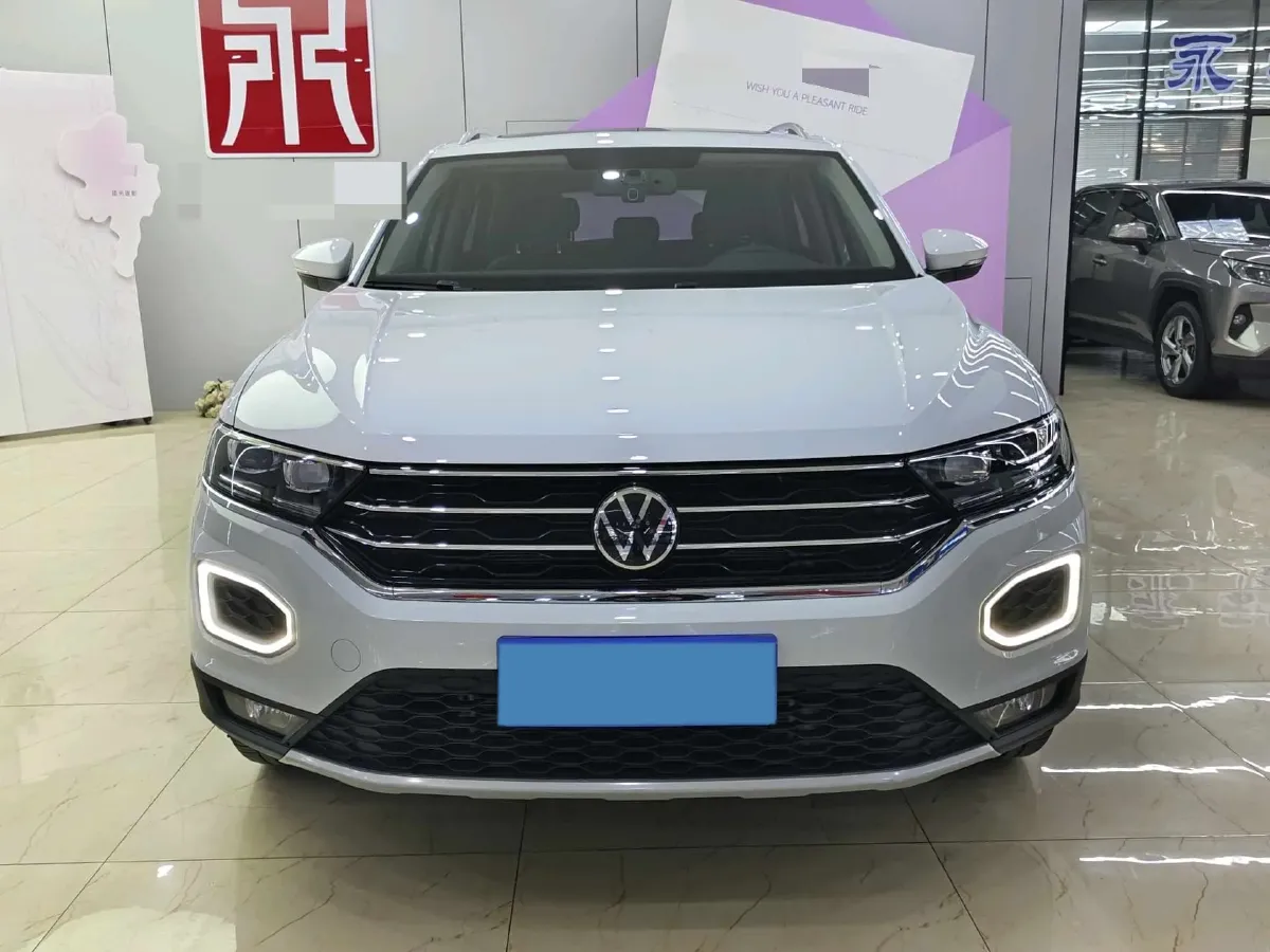 2021 Volkswagen T-Roc 1.4T 150HP L4 7DCT,autocango,china used car exporter,china ev exporter,chinese used car exporter,chinese used ev exporter