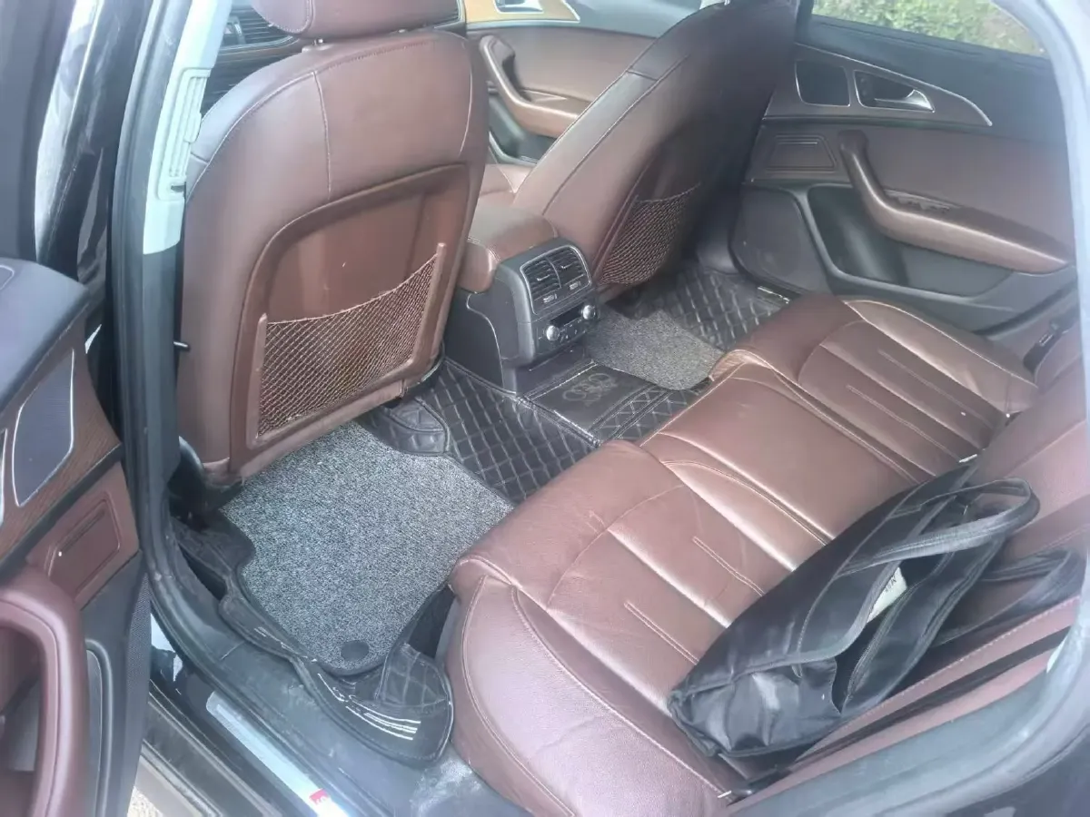 2021 Audi A6L 2.0T 190HP L4 7DCT,autocango,china used car exporter,china ev exporter,chinese used car exporter,chinese used ev exporter