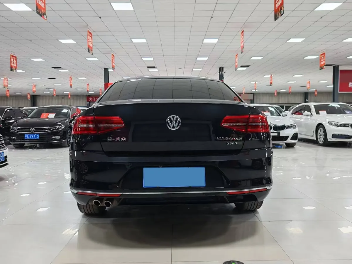 2018 Volkswagen Magotan 1.8T 180HP L4 7DCT,autocango,china used car exporter,china ev exporter,chinese used car exporter,chinese used ev exporter