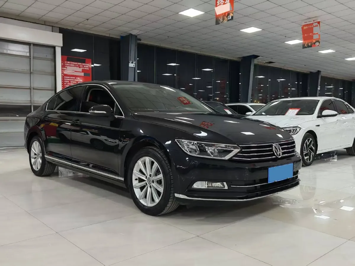 2018 Volkswagen Magotan 1.8T 180HP L4 7DCT,autocango,china used car exporter,china ev exporter,chinese used car exporter,chinese used ev exporter