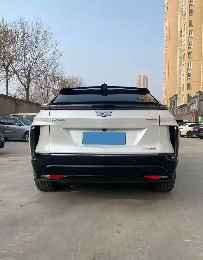 2022 Cadillac IQ Lyriq BEV 95.7KWH,autocango,china used car exporter,china ev exporter,chinese used car exporter,chinese used ev exporter