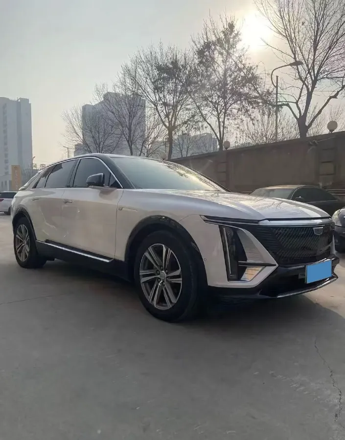 2022 Cadillac IQ Lyriq BEV 95.7KWH,autocango,china used car exporter,china ev exporter,chinese used car exporter,chinese used ev exporter