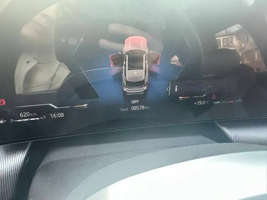 2024 BMW X1 2.0T 204HP L4 7DCT,autocango,china used car exporter,china ev exporter,chinese used car exporter,chinese used ev exporter