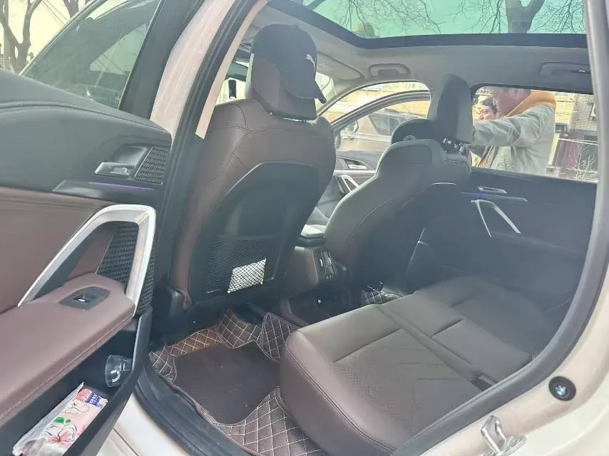 2024 BMW X1 2.0T 204HP L4 7DCT,autocango,china used car exporter,china ev exporter,chinese used car exporter,chinese used ev exporter