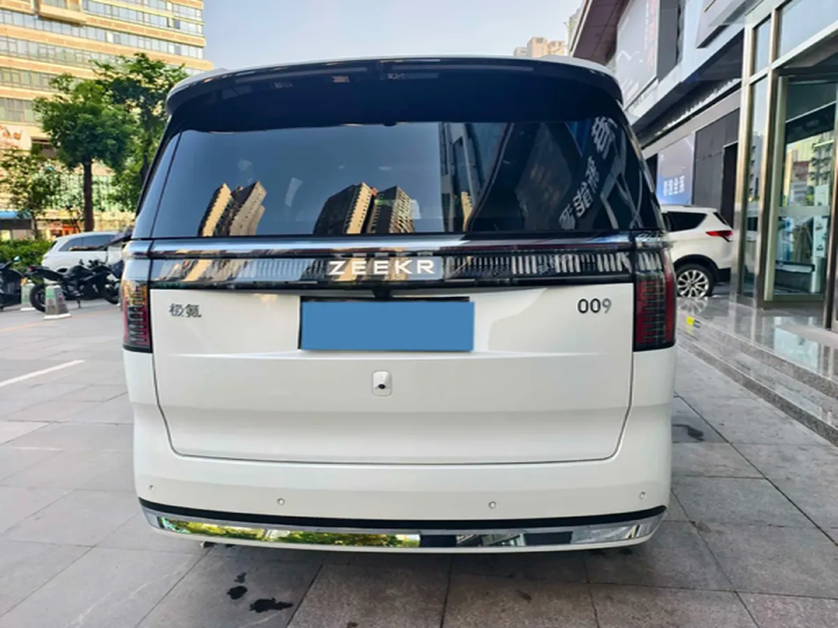 2024 Zeekr 009 BEV 108KWH,autocango,china used car exporter,china ev exporter,chinese used car exporter,chinese used ev exporter