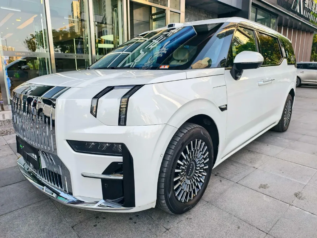 2024 Zeekr 009 BEV 108KWH,autocango,china used car exporter,china ev exporter,chinese used car exporter,chinese used ev exporter