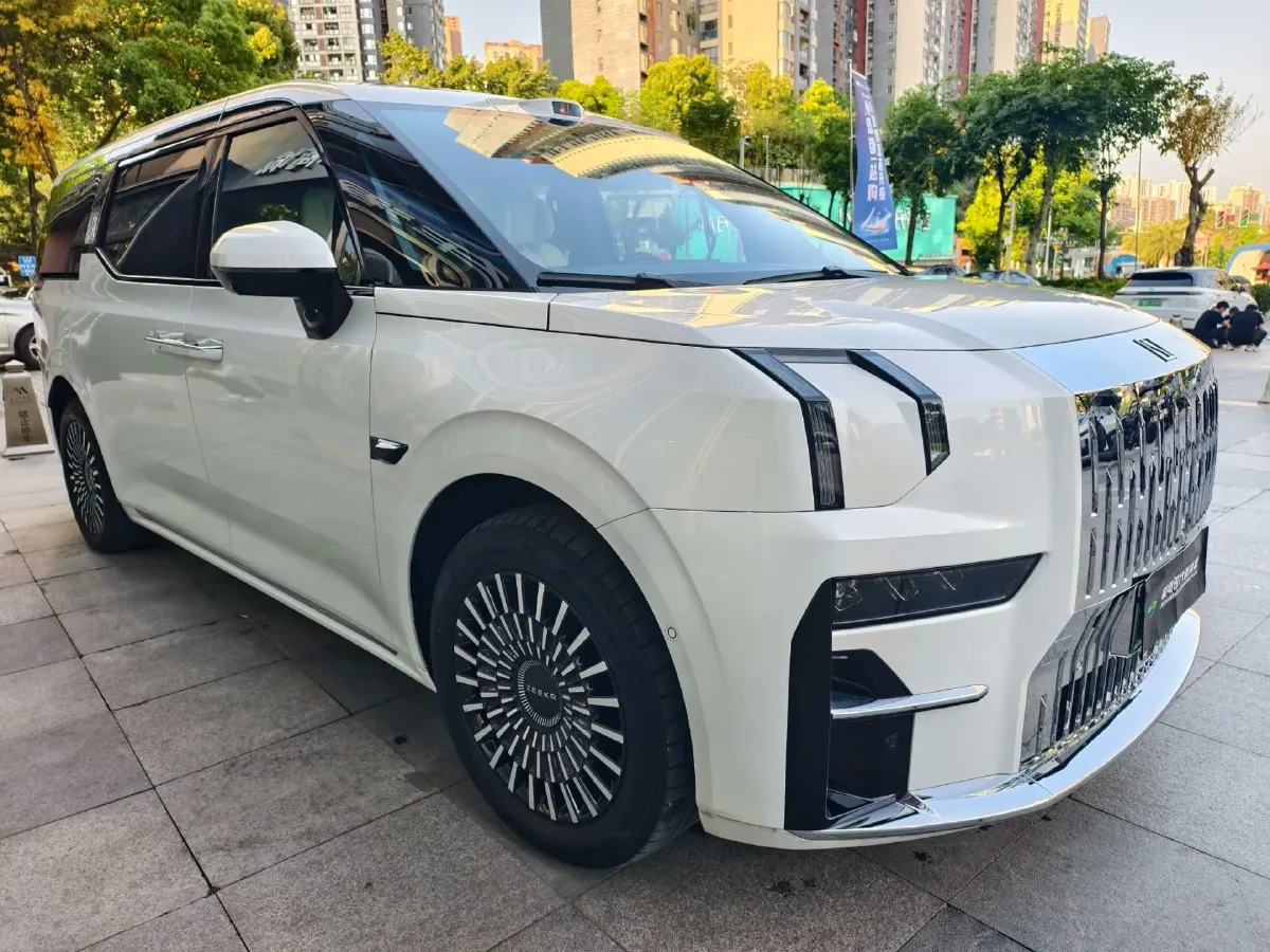 2024 Zeekr 009 BEV 108KWH,autocango,china used car exporter,china ev exporter,chinese used car exporter,chinese used ev exporter