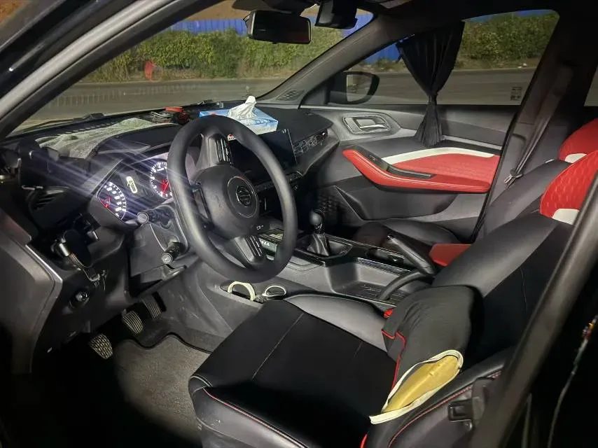 2021 MG 5 1.5L 120HP L4 5MT,autocango,china used car exporter,china ev exporter,chinese used car exporter,chinese used ev exporter