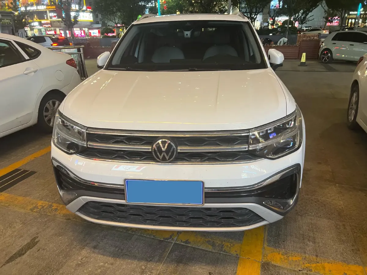 2024 Volkswagen Tharu 1.5T 160HP L4 7DCT,autocango,china used car exporter,china ev exporter,chinese used car exporter,chinese used ev exporter
