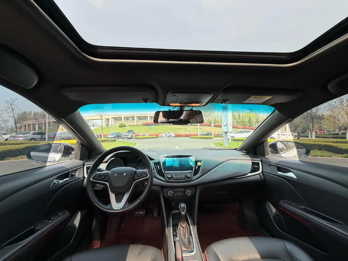 2019 Chevrolet Monza 1.3T 163HP L3 6AT,autocango,china used car exporter,china ev exporter,chinese used car exporter,chinese used ev exporter