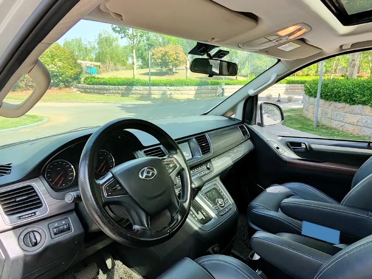 2019 MAXUS G10 2.0T 218HP L4 6AT,autocango,china used car exporter,china ev exporter,chinese used car exporter,chinese used ev exporter