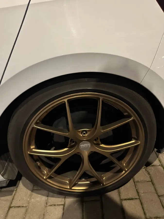 2023 Volkswagen ID.3 BEV 52.8KWH,autocango,china used car exporter,china ev exporter,chinese used car exporter,chinese used ev exporter