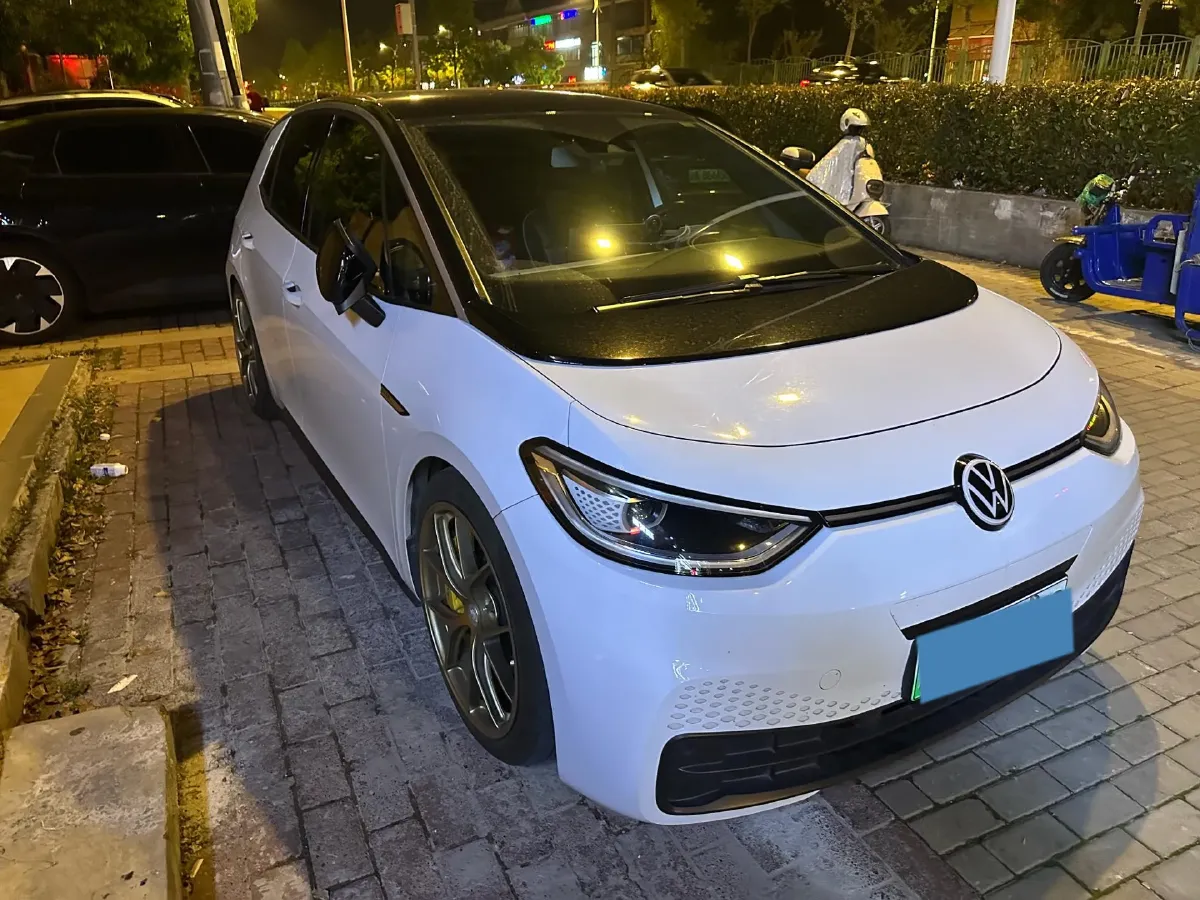 2023 Volkswagen ID.3 BEV 52.8KWH,autocango,china used car exporter,china ev exporter,chinese used car exporter,chinese used ev exporter