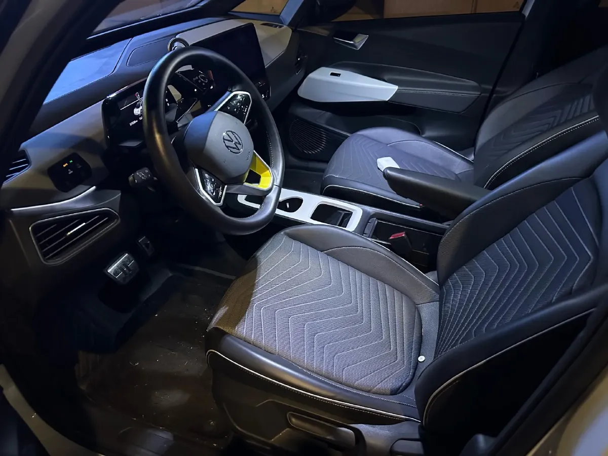 2023 Volkswagen ID.3 BEV 52.8KWH,autocango,china used car exporter,china ev exporter,chinese used car exporter,chinese used ev exporter