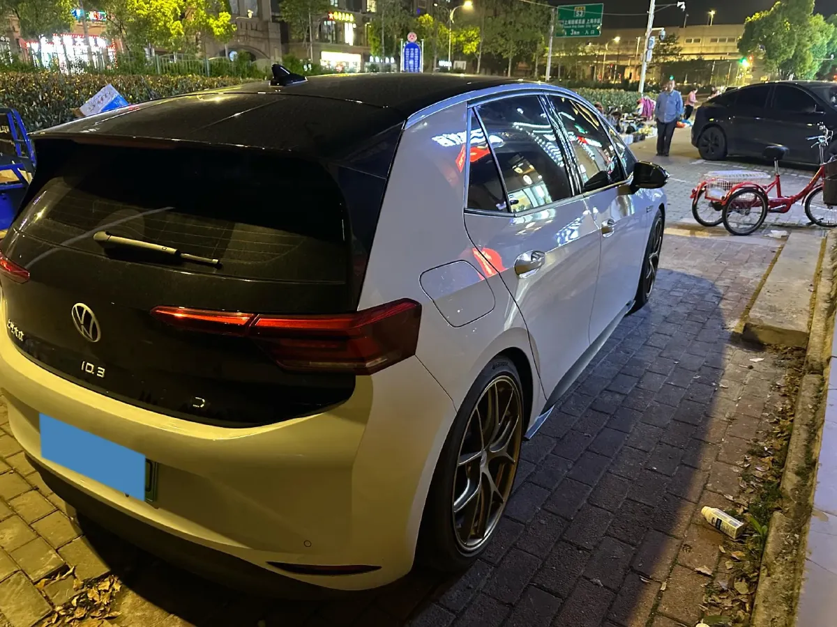 2023 Volkswagen ID.3 BEV 52.8KWH,autocango,china used car exporter,china ev exporter,chinese used car exporter,chinese used ev exporter
