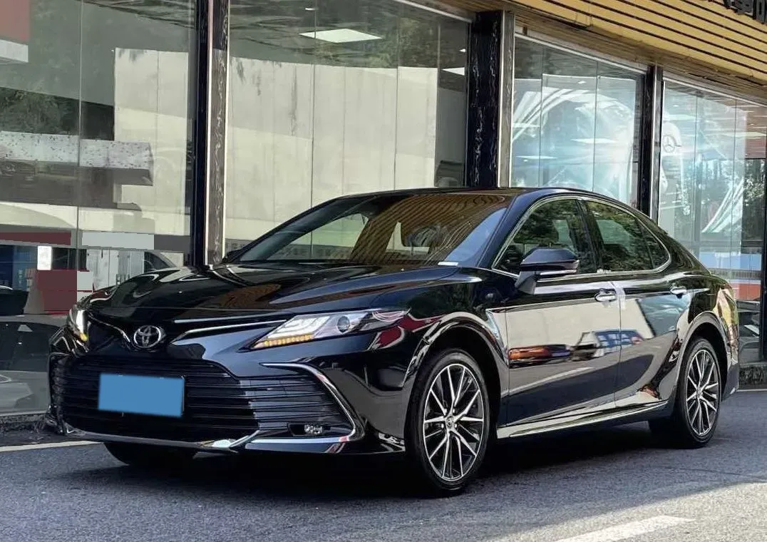 2023 Toyota Camry 2.5L 207HP L4 8AT,autocango,china used car exporter,china ev exporter,chinese used car exporter,chinese used ev exporter