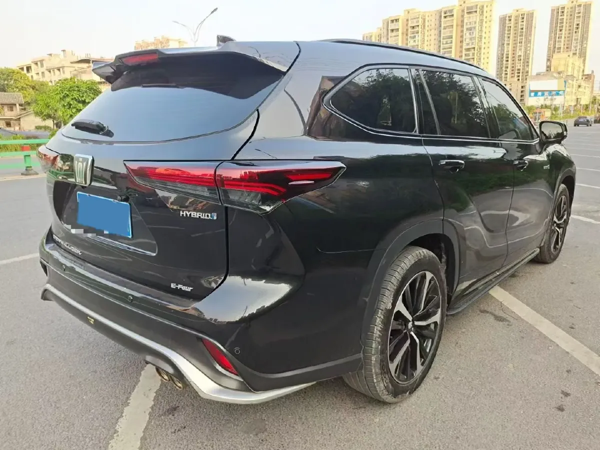 2023 Toyota Crown Kluger 2.5L 189HP L4 E-CVT Hybrid,autocango,china used car exporter,china ev exporter,chinese used car exporter,chinese used ev exporter