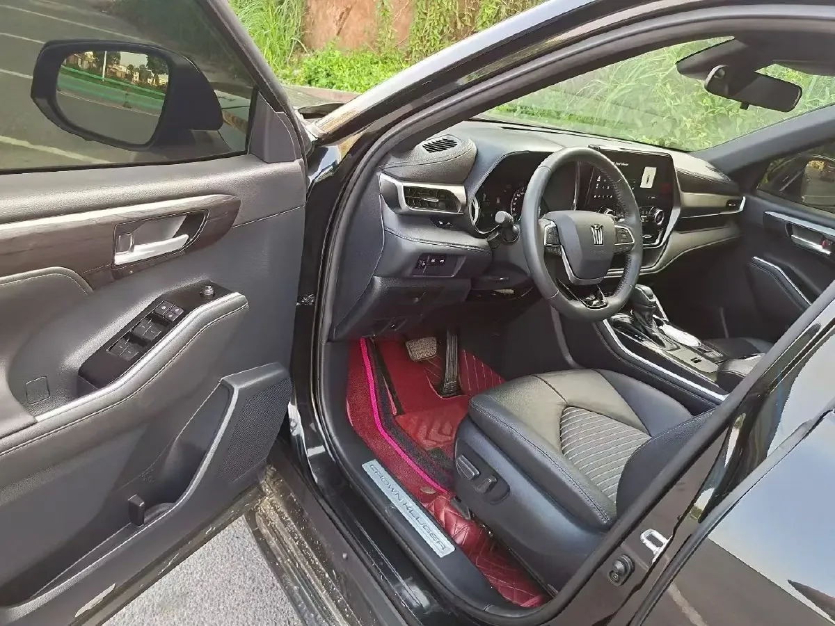 2023 Toyota Crown Kluger 2.5L 189HP L4 E-CVT Hybrid,autocango,china used car exporter,china ev exporter,chinese used car exporter,chinese used ev exporter