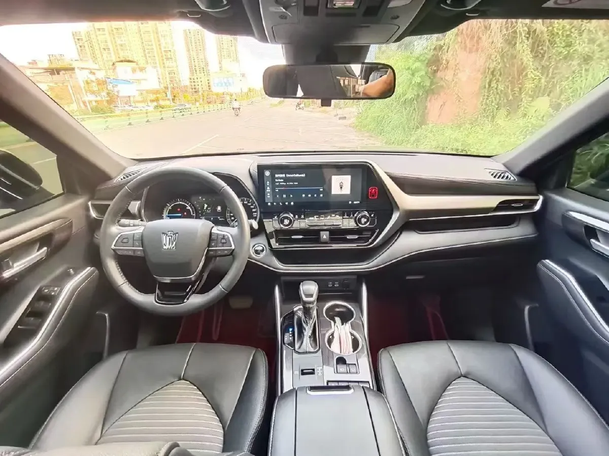 2023 Toyota Crown Kluger 2.5L 189HP L4 E-CVT Hybrid,autocango,china used car exporter,china ev exporter,chinese used car exporter,chinese used ev exporter