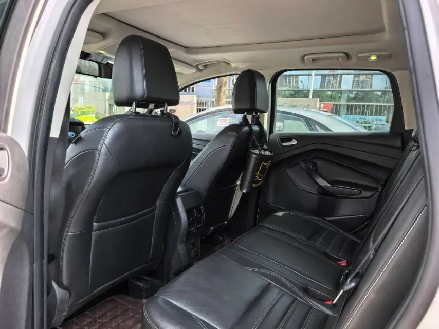 2018 Ford Kuga 1.5T 181HP L4 6AT,autocango,china used car exporter,china ev exporter,chinese used car exporter,chinese used ev exporter
