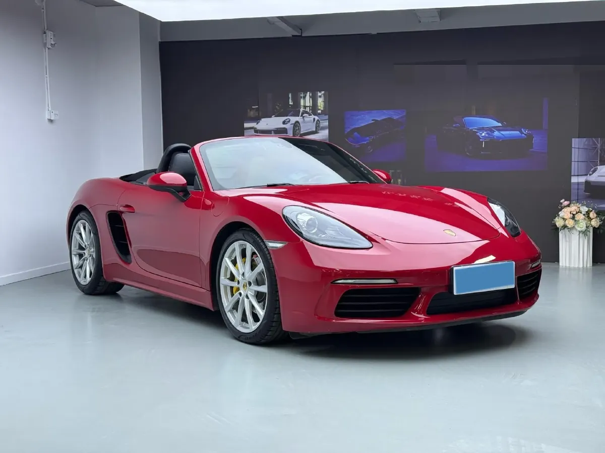 2020 Porsche 718 2.0T 250HP H4 7DCT,autocango,china used car exporter,china ev exporter,chinese used car exporter,chinese used ev exporter