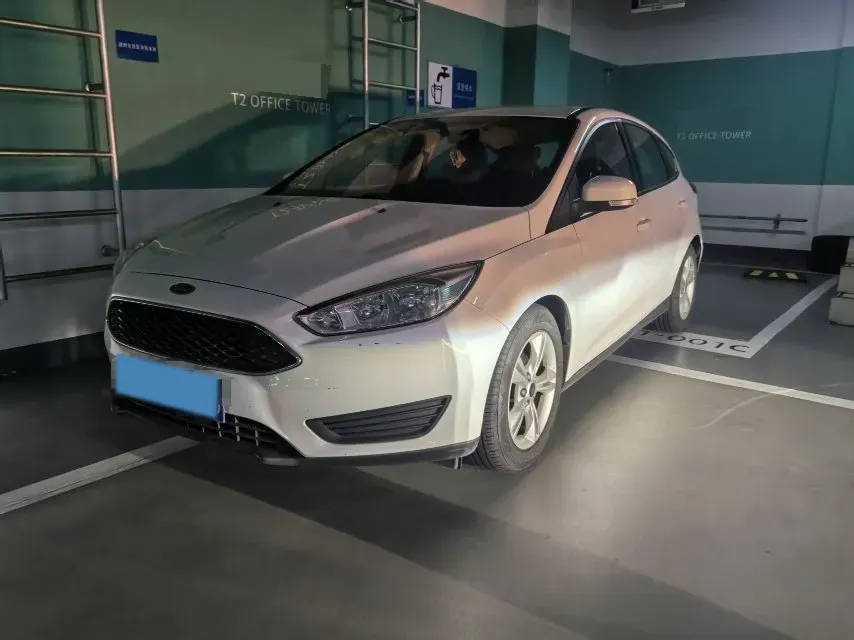 2018 Ford Focus 1.6L 125HP L4 6DCT,autocango,china used car exporter,china ev exporter,chinese used car exporter,chinese used ev exporter