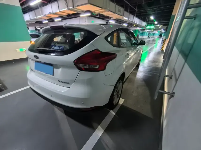 2018 Ford Focus 1.6L 125HP L4 6DCT,autocango,china used car exporter,china ev exporter,chinese used car exporter,chinese used ev exporter