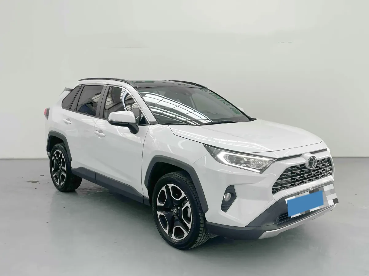 2021 Toyota RAV4 2.0L 171HP L4 CVT,autocango,china used car exporter,china ev exporter,chinese used car exporter,chinese used ev exporter