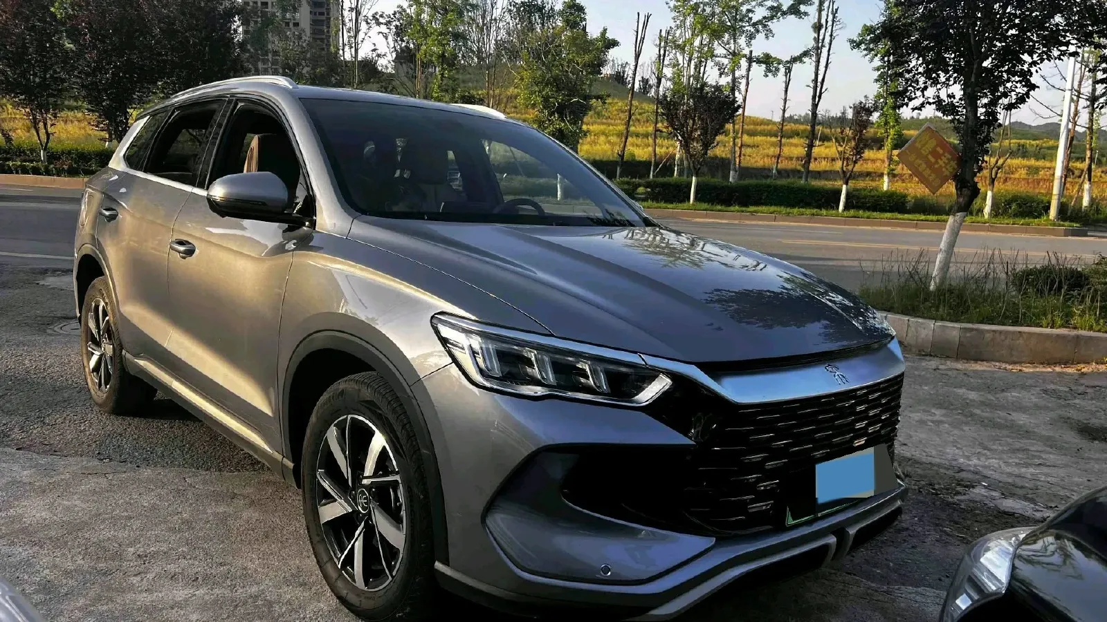 2024 BYD Song Pro 1.5L 110HP L4 E-CVT PHEV 12.9KWH,autocango,china used car exporter,china ev exporter,chinese used car exporter,chinese used ev exporter