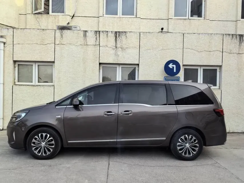 2020 Buick GL8 2.0T 237HP L4 9AT,autocango,china used car exporter,china ev exporter,chinese used car exporter,chinese used ev exporter