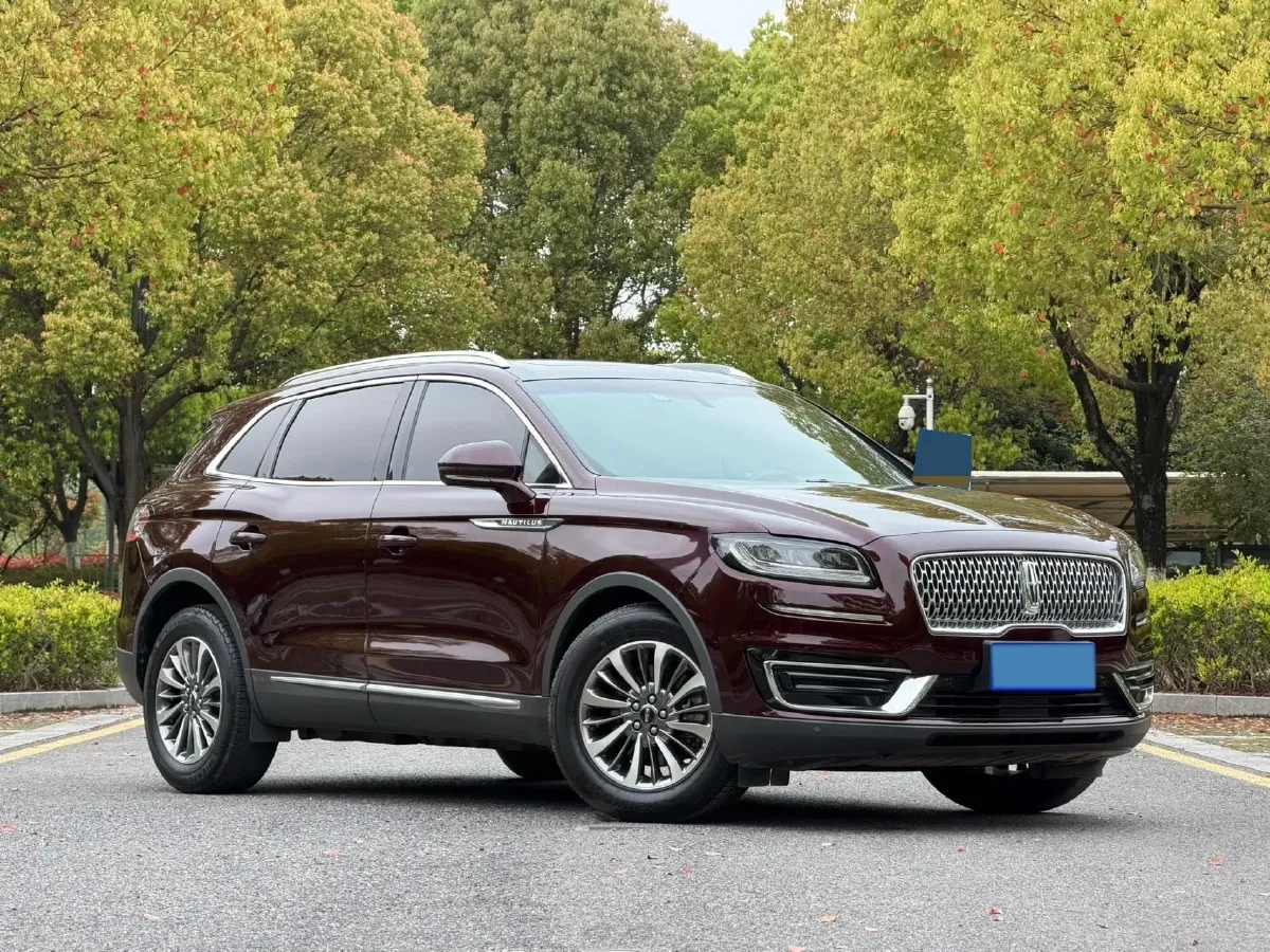 2019 Lincoln Nautilus 2.0T 235HP L4 8AT,autocango,china used car exporter,china ev exporter,chinese used car exporter,chinese used ev exporter